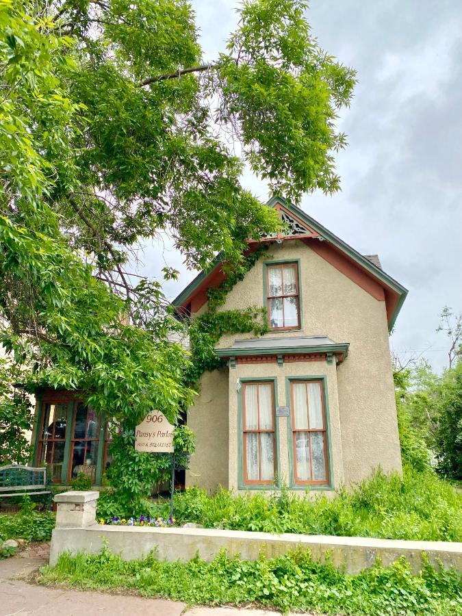 Pansy'S Parlor Bed & Breakfast Golden Luaran gambar